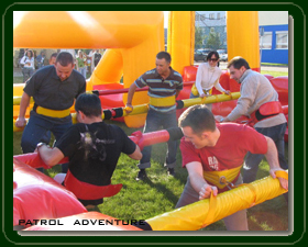 Patrol Adventure_gigantyczne piłkarzyki